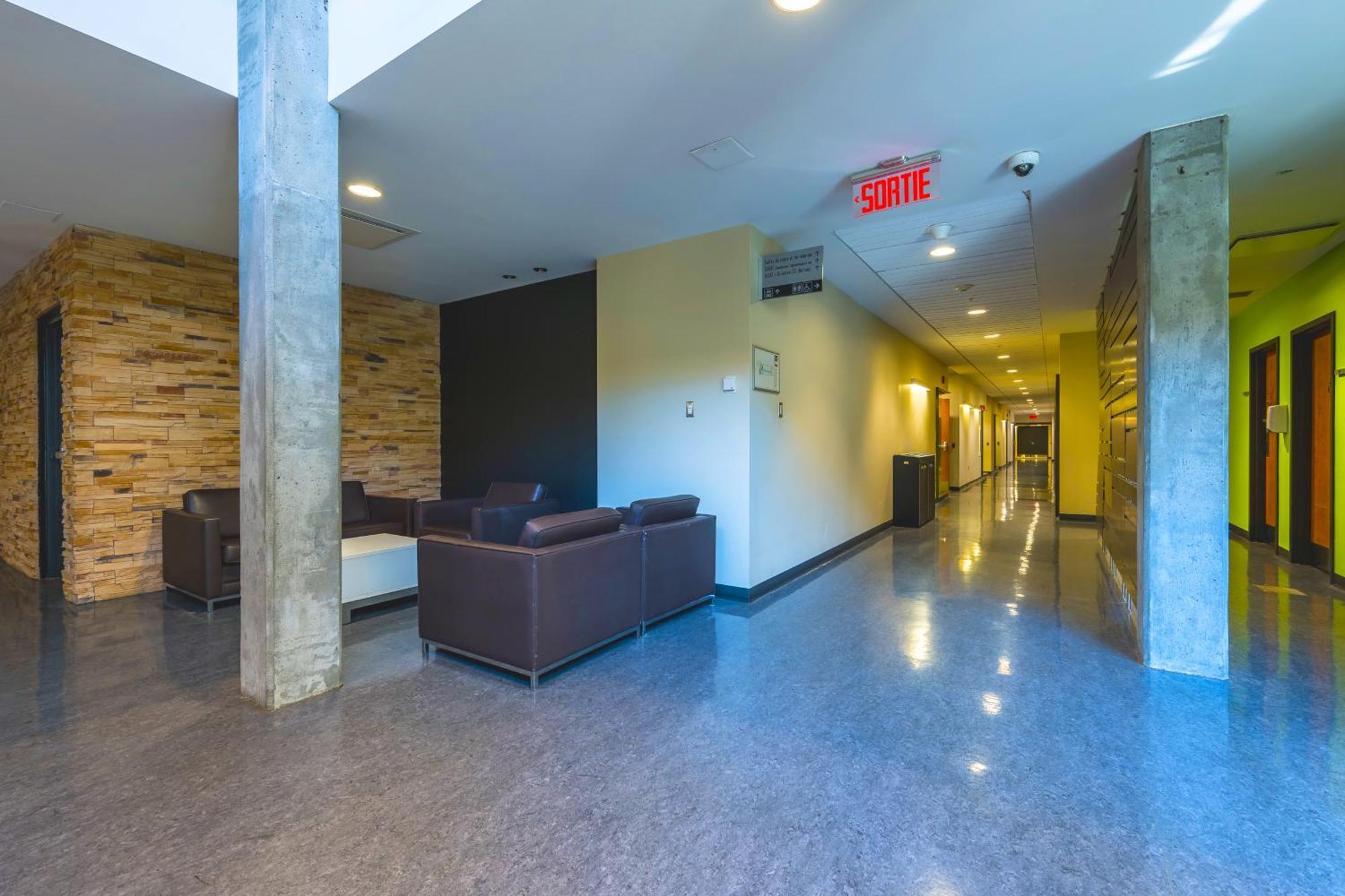 Residences Universite Du Quebec Екстериор снимка
